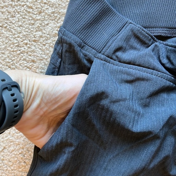 Athleta Athleisure Dark Grey Pull On Draw Cord Pant Wide Leg Sz 14P Active - Picture 7 of 15